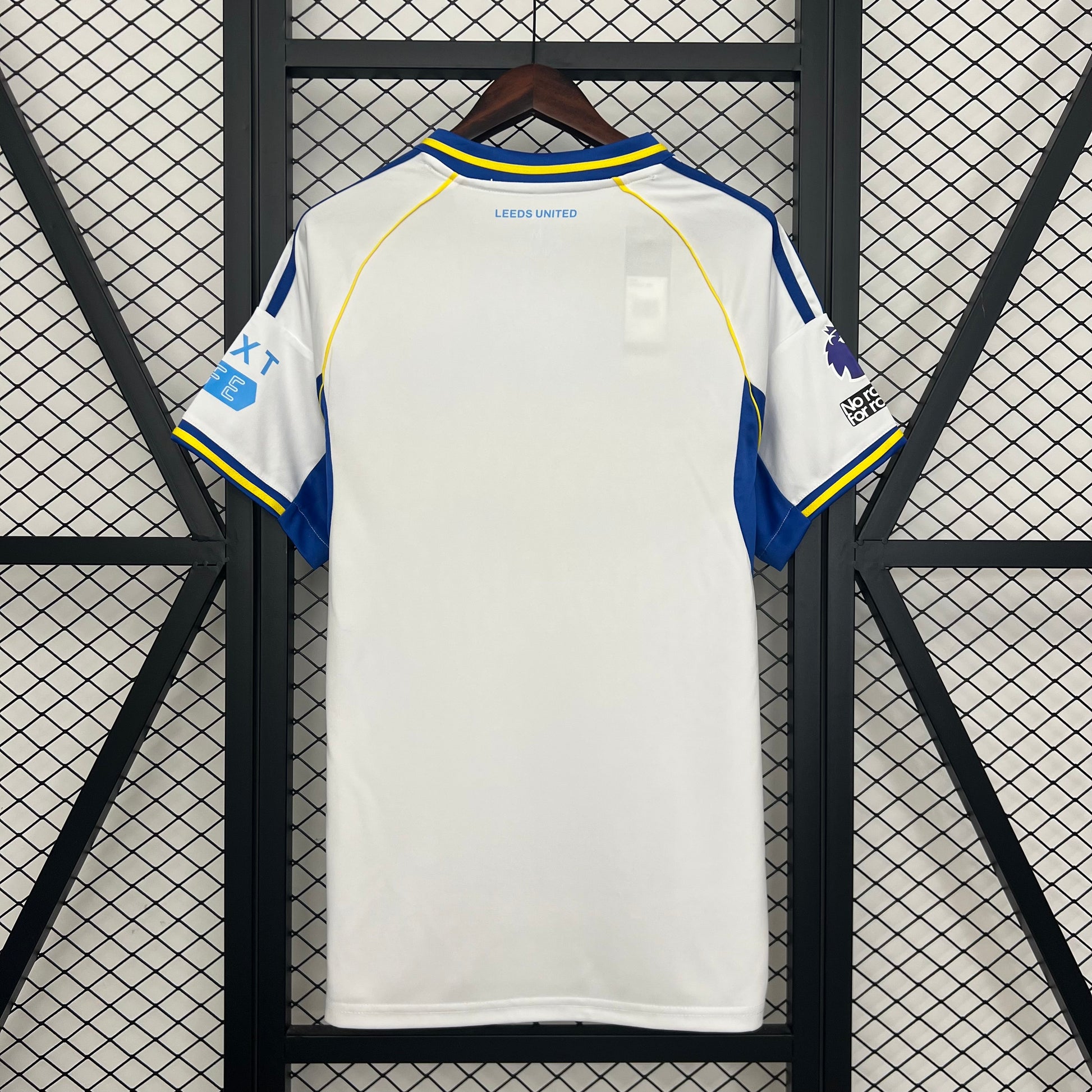 Leeds Maillot Domicile 25/26 - Pitch Kits