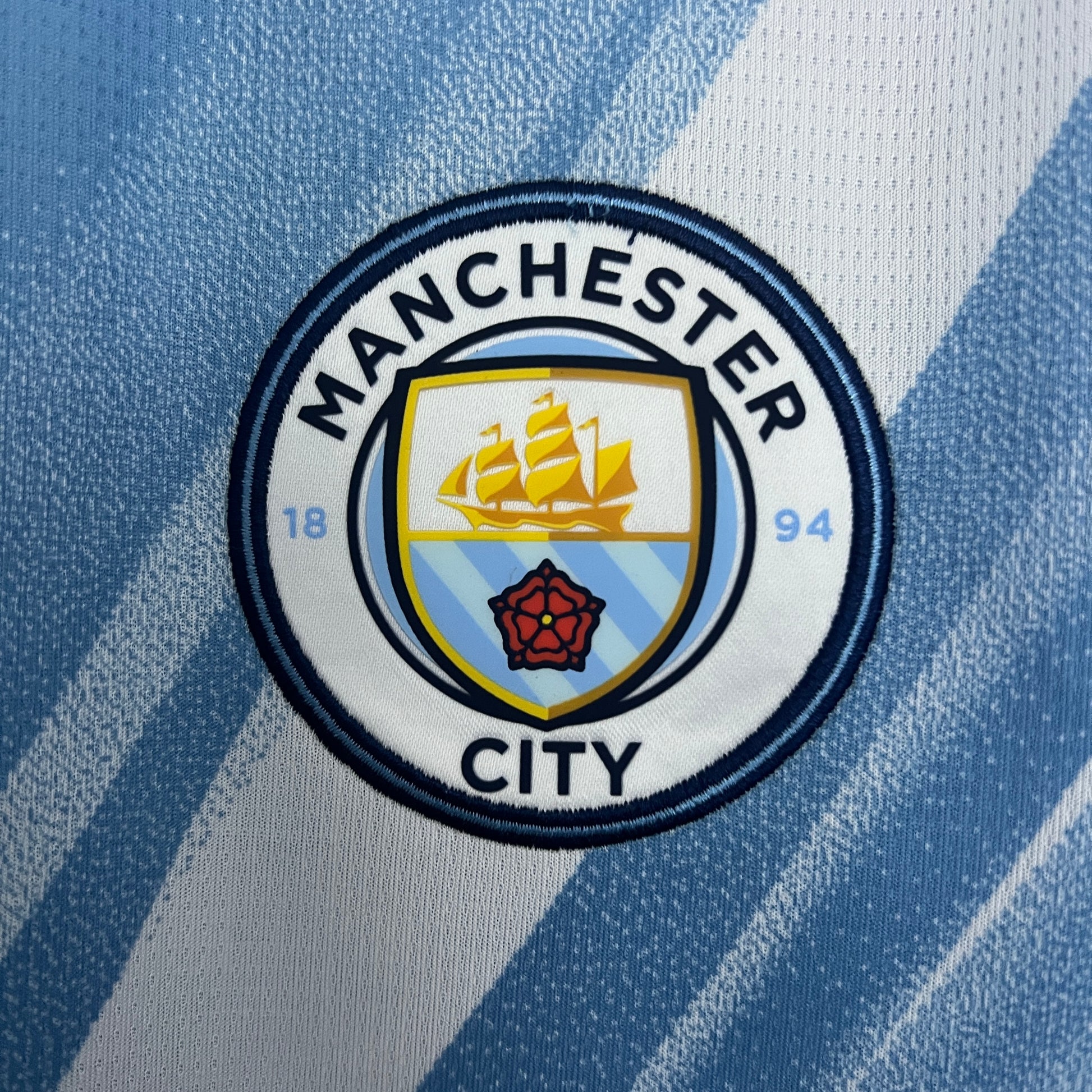 Manchester City Maillot Domicile 25/26 - Pitch Kits