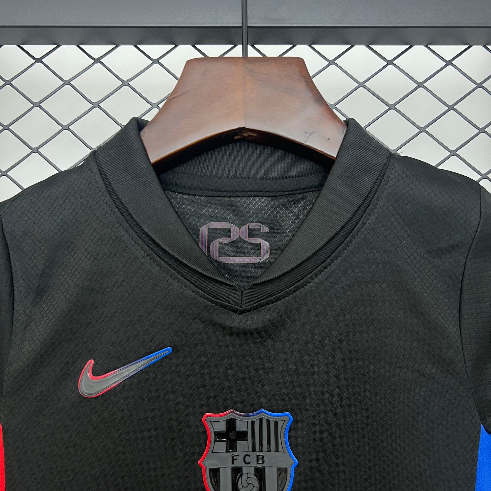 Barcelone Ensemble Enfants Extérieur 24/25 - Pitch Kits