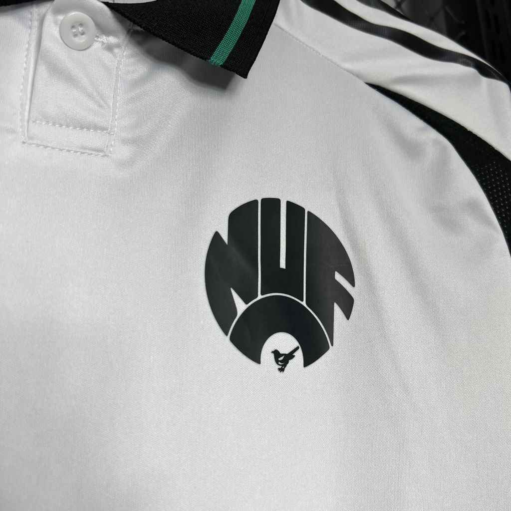 Newcastle Maillot Third 24/25