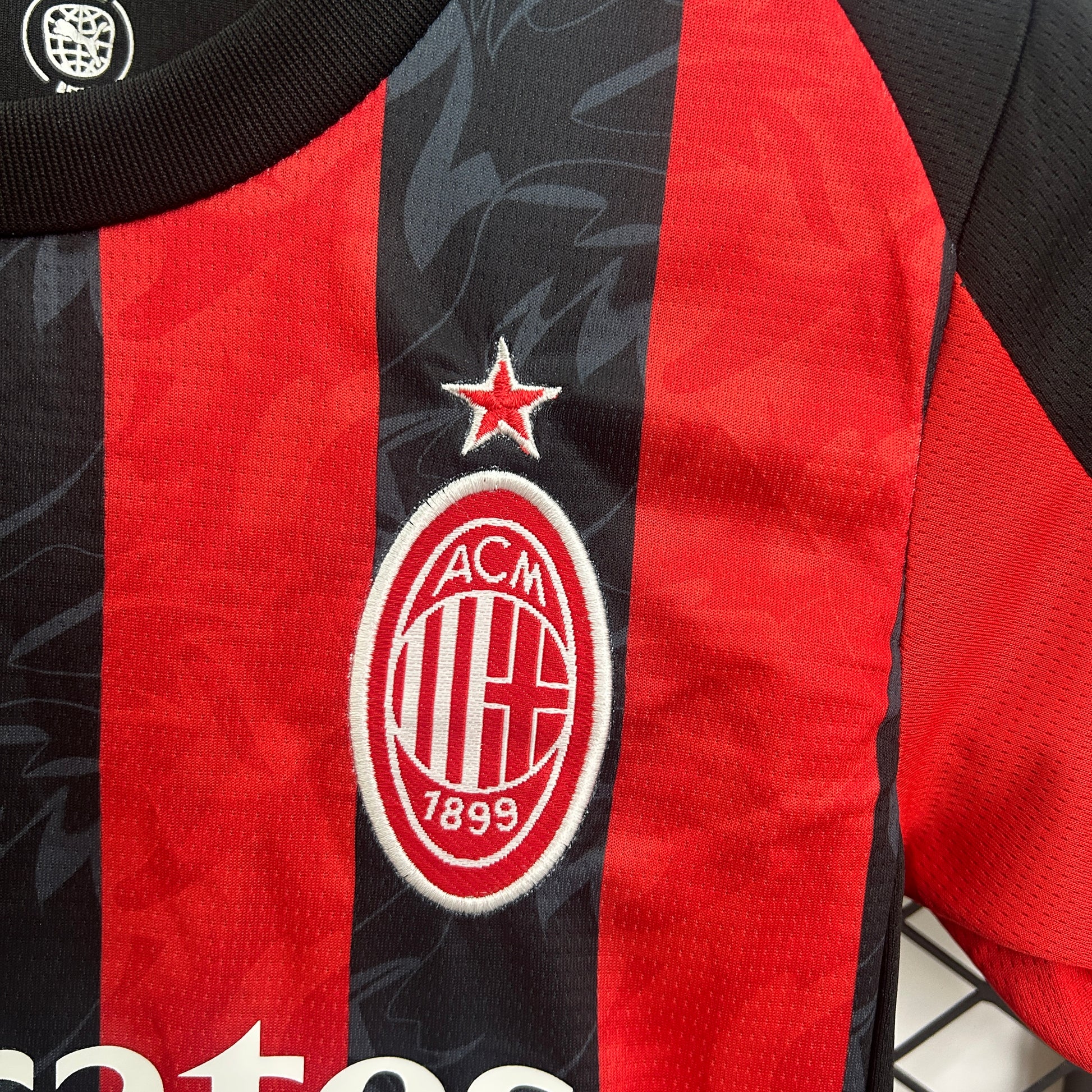 AC Milan Ensemble Enfant Domicile 25/26 - Pitch Kits