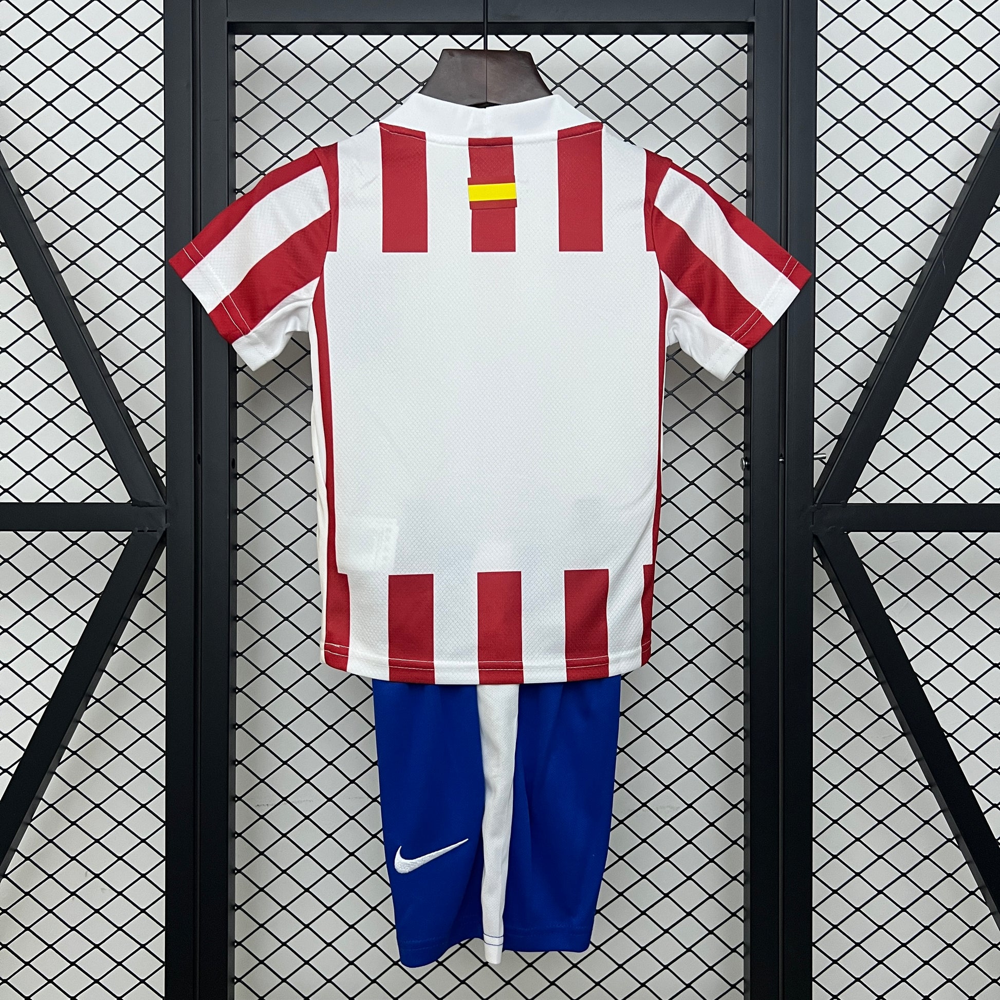 Atlético Madrid Ensemble Enfants Domicile 25/26 - Pitch Kits