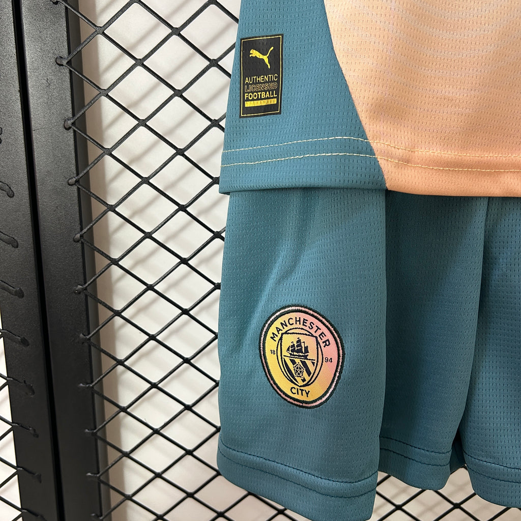 Manchester City Ensemble Enfants Fourth 24/25 - Pitch Kits
