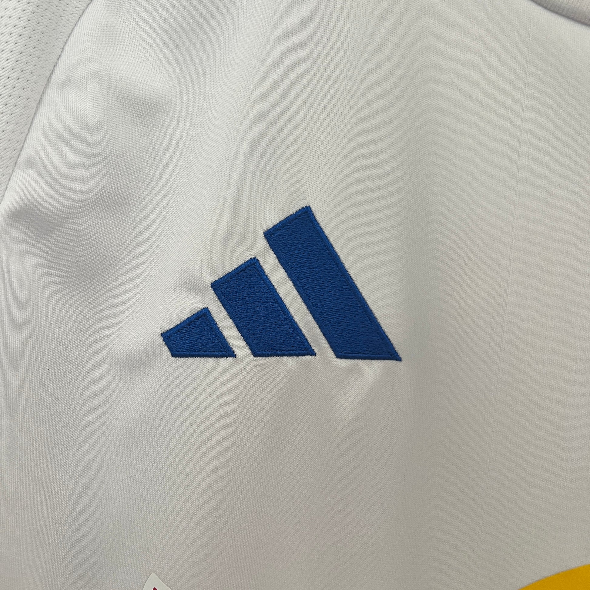 Leeds Maillot Domicile 24/25 - Pitch Kits