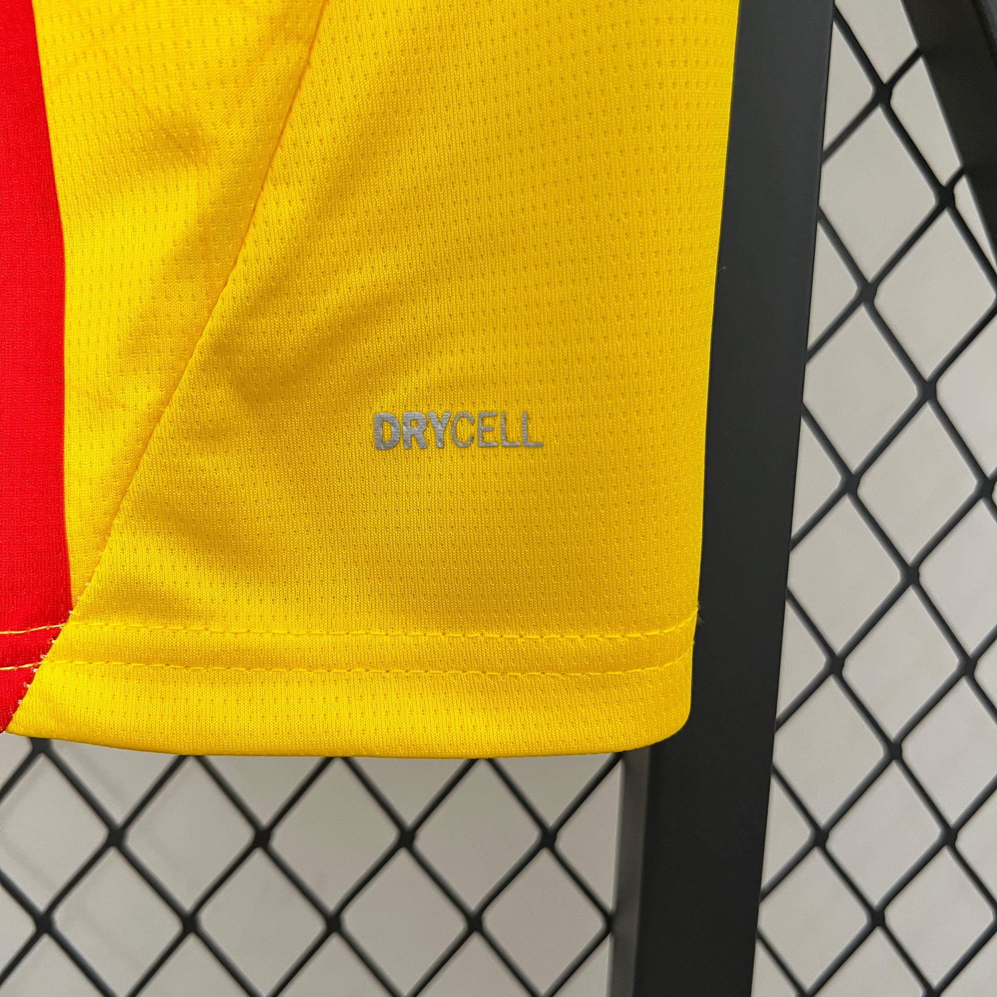 RC Lens Maillot Domicile 24/25 - Pitch Kits