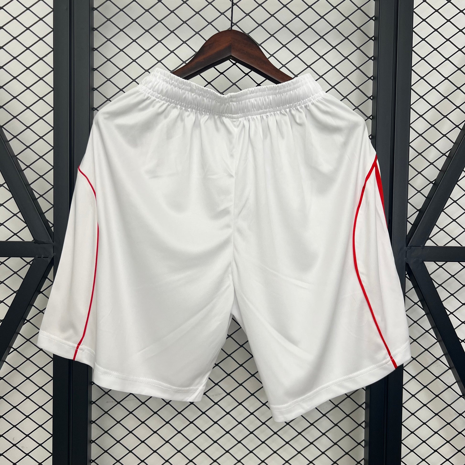 Arsenal Short Domicile 25/26 - Pitch Kits