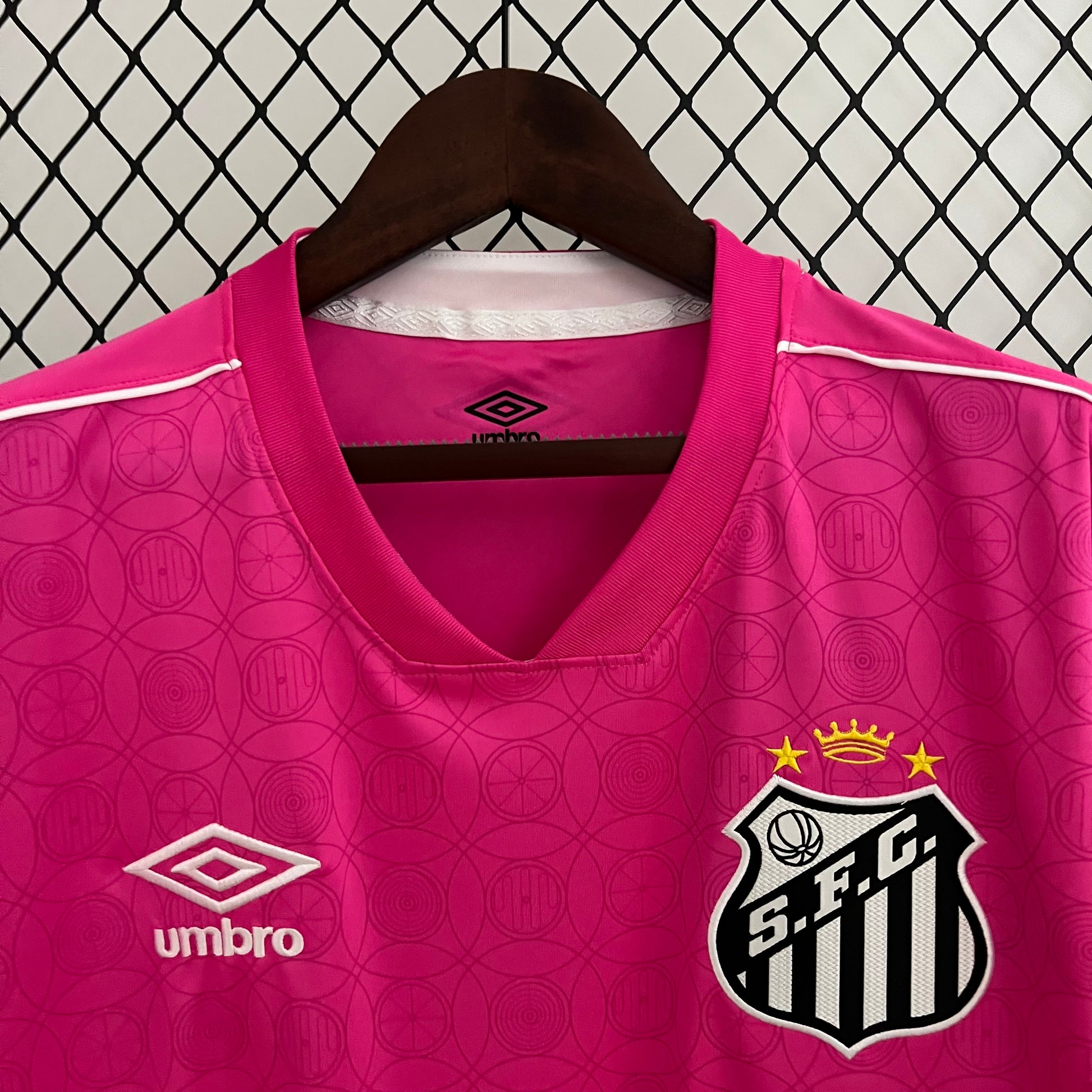 Santos Maillot Concept - Pitch Kits