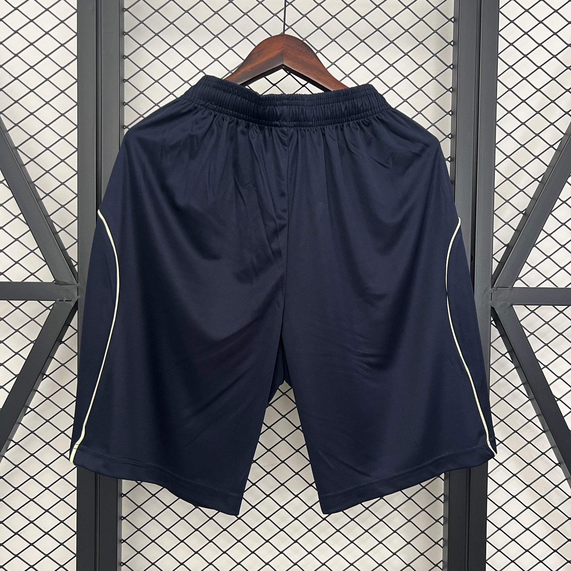 Réal Madrid Short Extérieur 25/26 - Pitch Kits