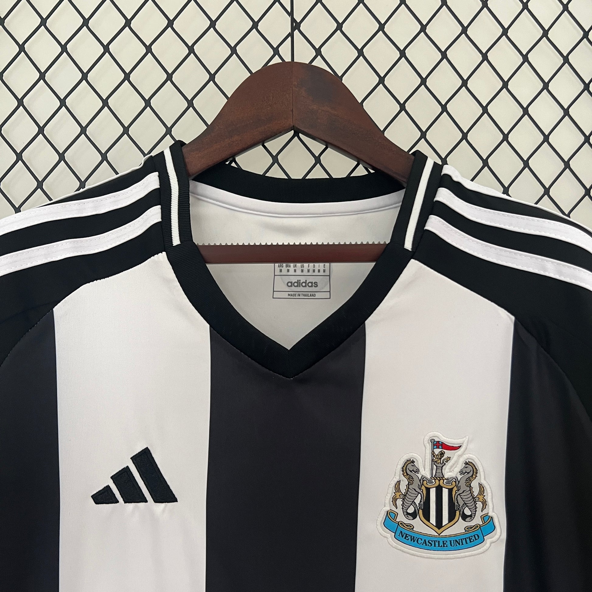 Newcastle Maillot Domicile 24/25 - Pitch Kits