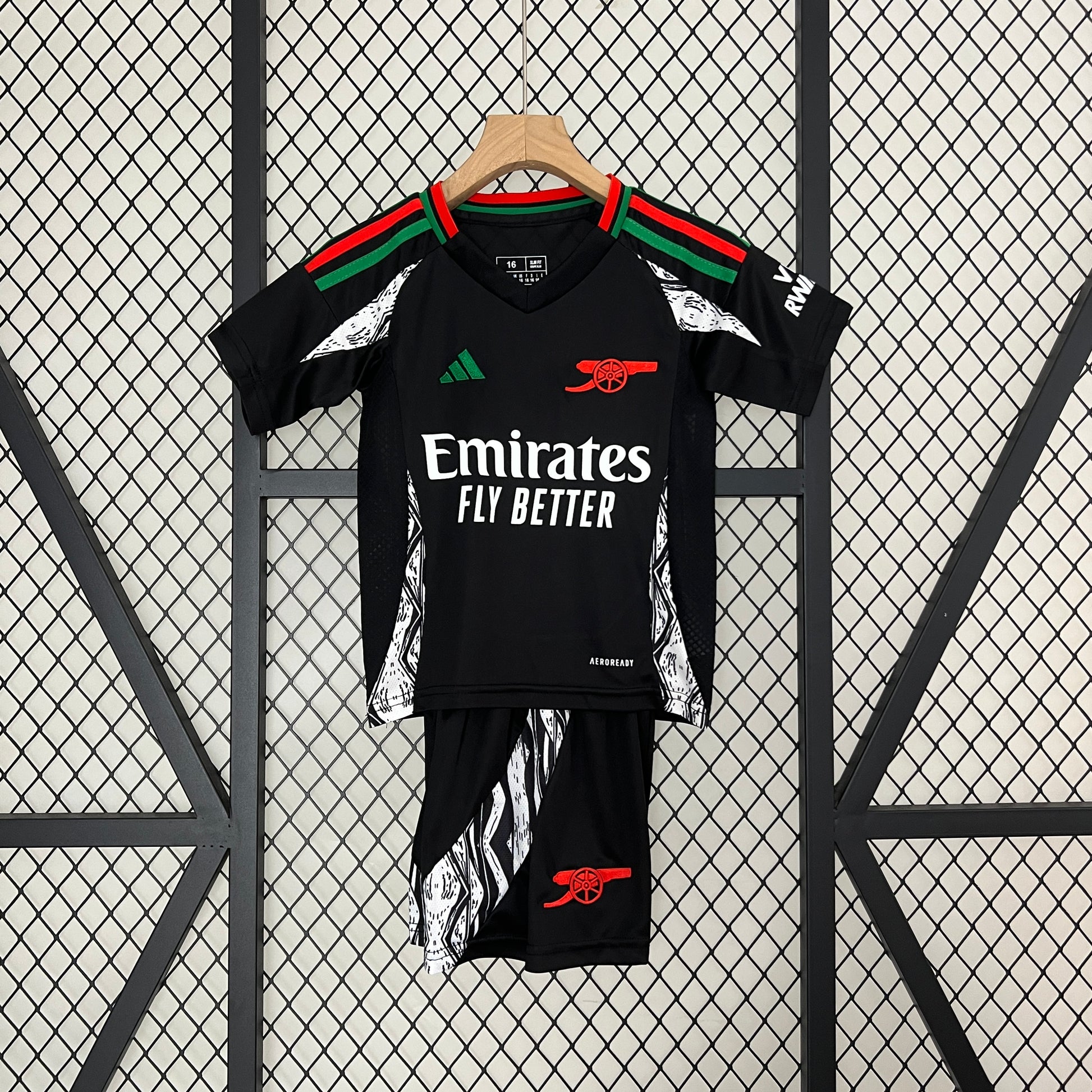 Arsenal Ensemble Enfants Extérieur 24/25 - Pitch Kits