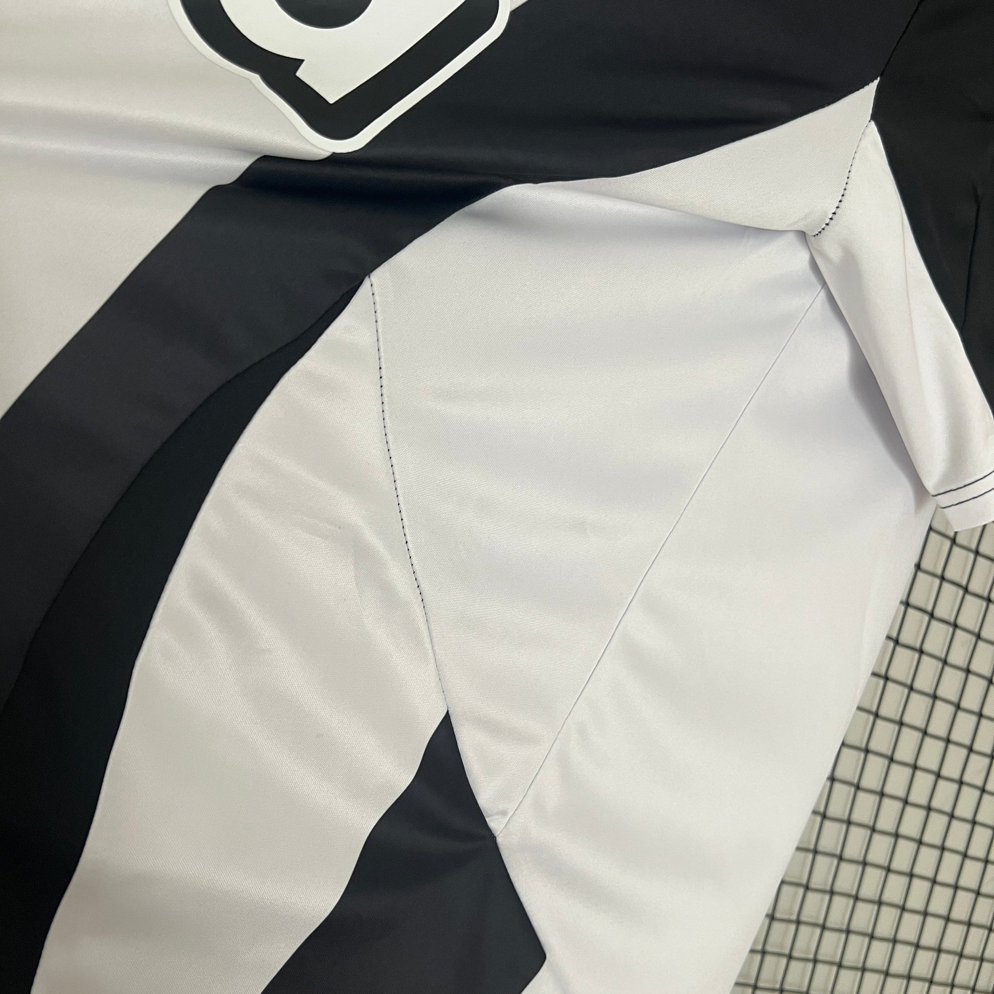Newcastle Maillot Domicile 24/25 - Pitch Kits