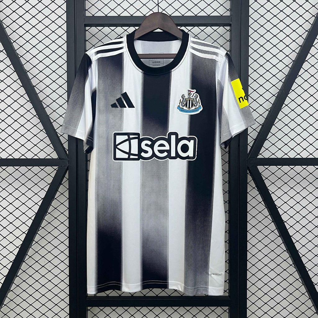 Newcastle Maillot Domicile 25/26