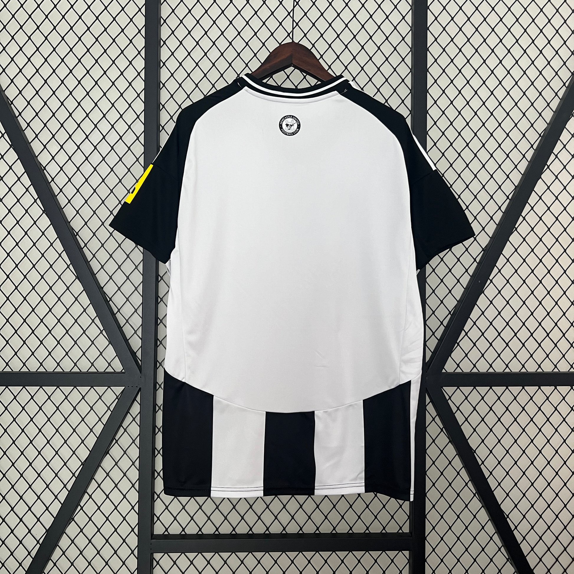 Newcastle Maillot Domicile 24/25 - Pitch Kits