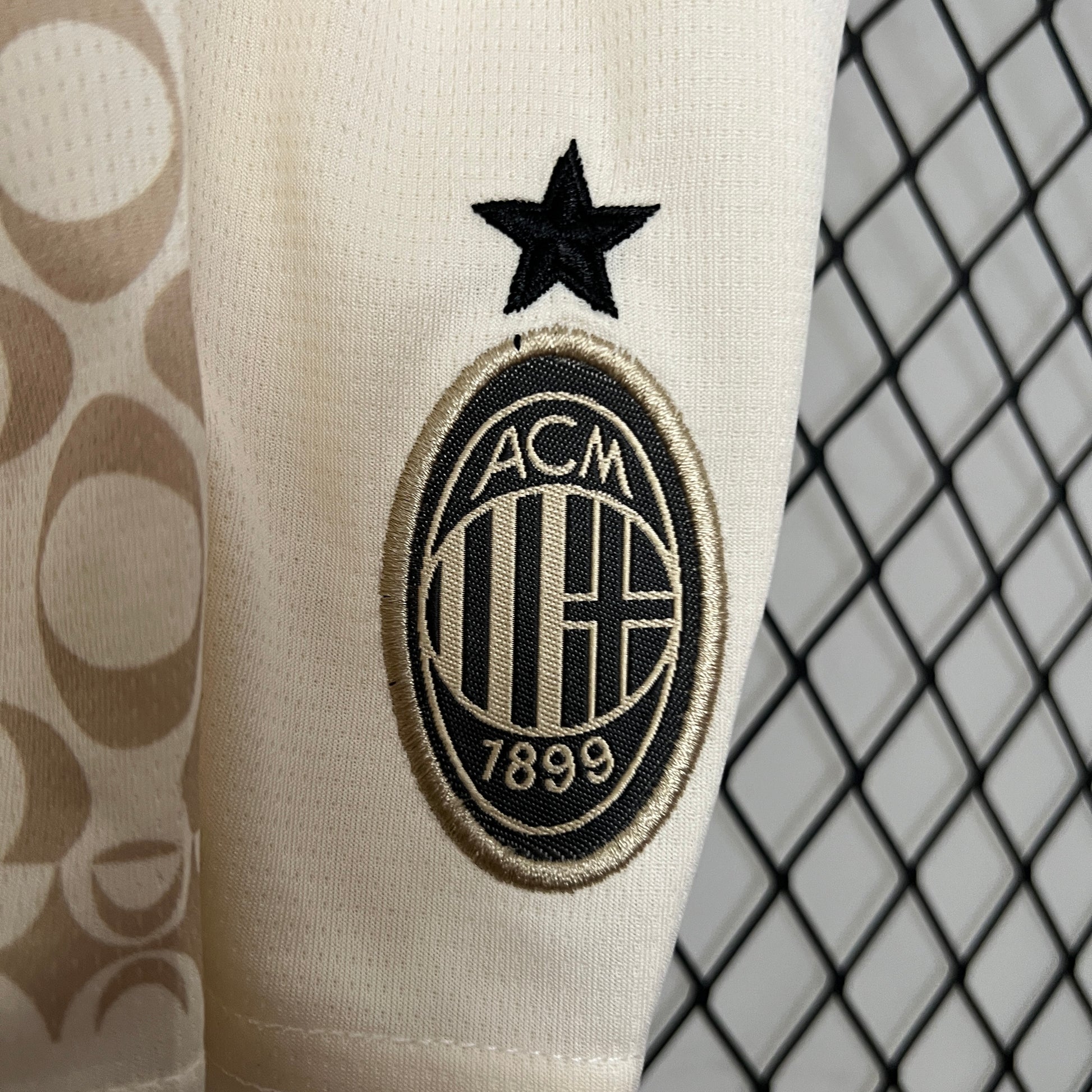 AC Milan Ensemble Enfants Concept - Pitch Kits