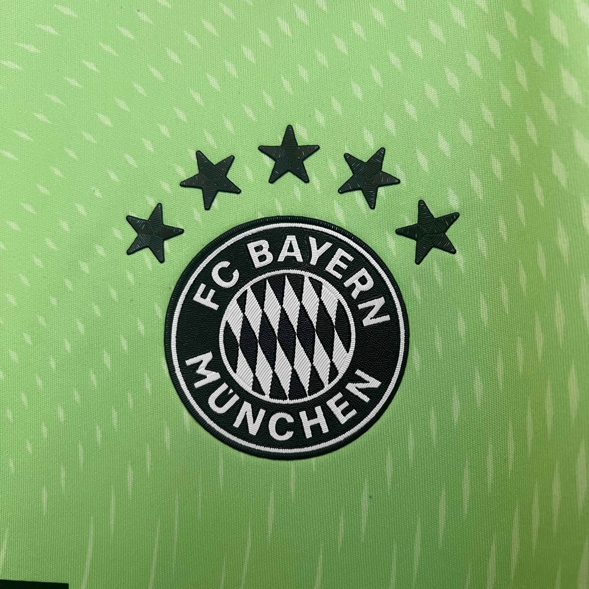 Bayern Munich Maillot Gardien 25/26